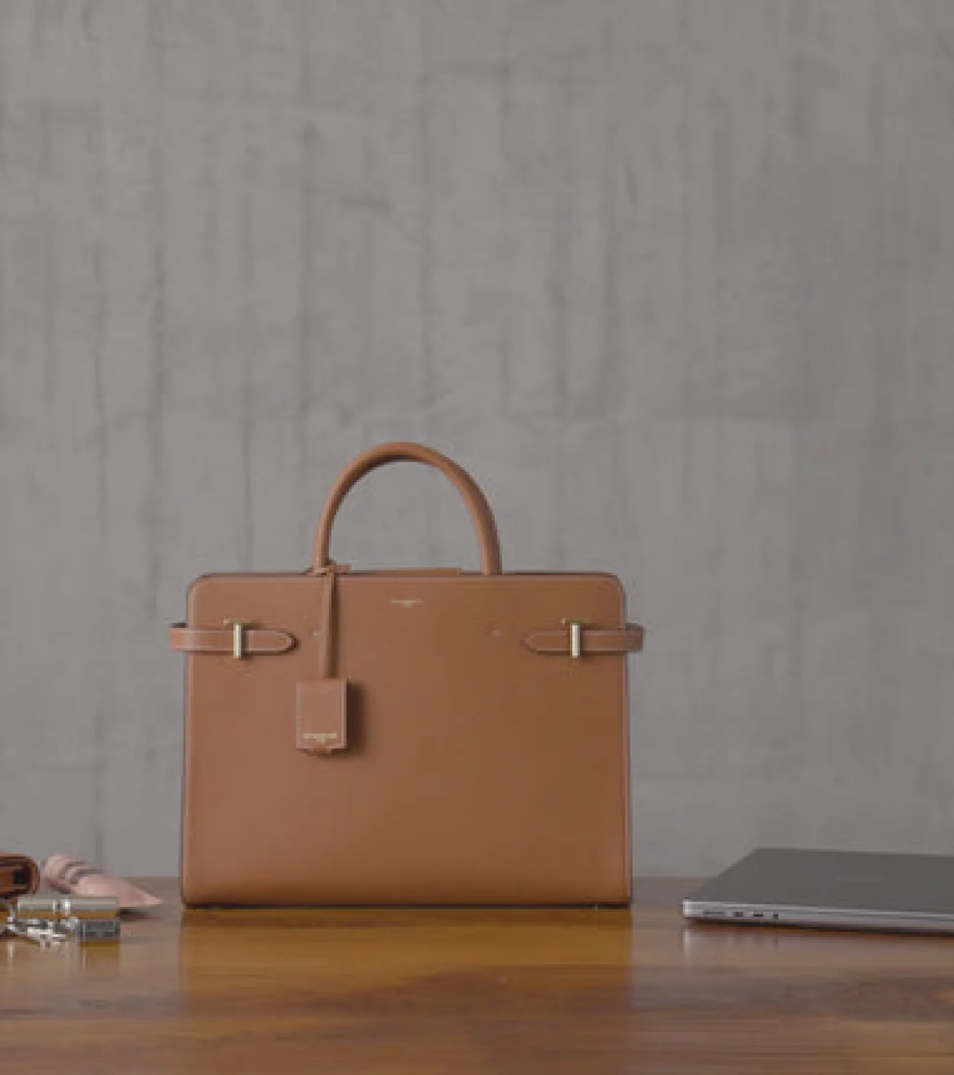 Grand sac à main Emilie en cuir grainé - Brown Tan