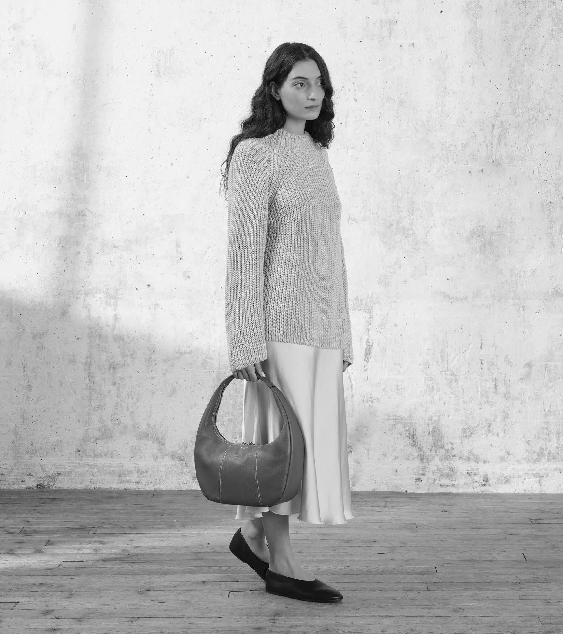 Grand sac hobo Juliette en cuir grainé - Black
