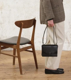 Petit sac bandoulière Naya en cuir liégé - Black