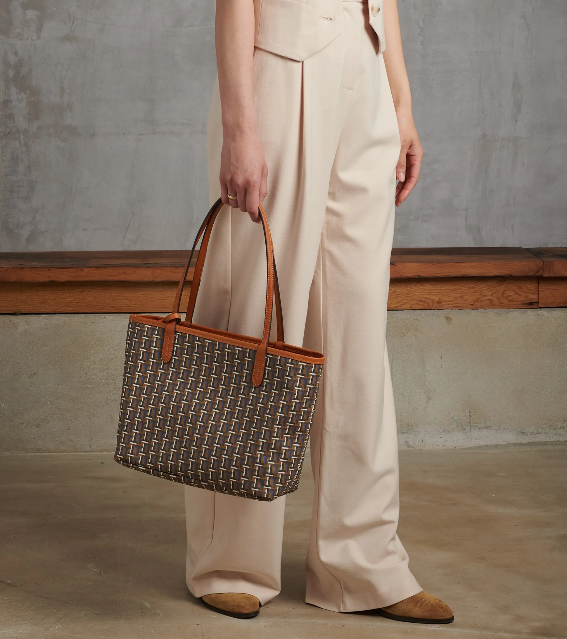 Petit sac cabas Camille en toile monogramme - Brown Monogram Print