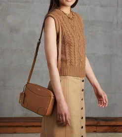 Sac bandoulière moyen modèle Romy en cuir grainé et lisse - Brown Tan