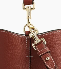 Sac seau Louise en cuir grainé - Mahogany Brown Twilight Blue